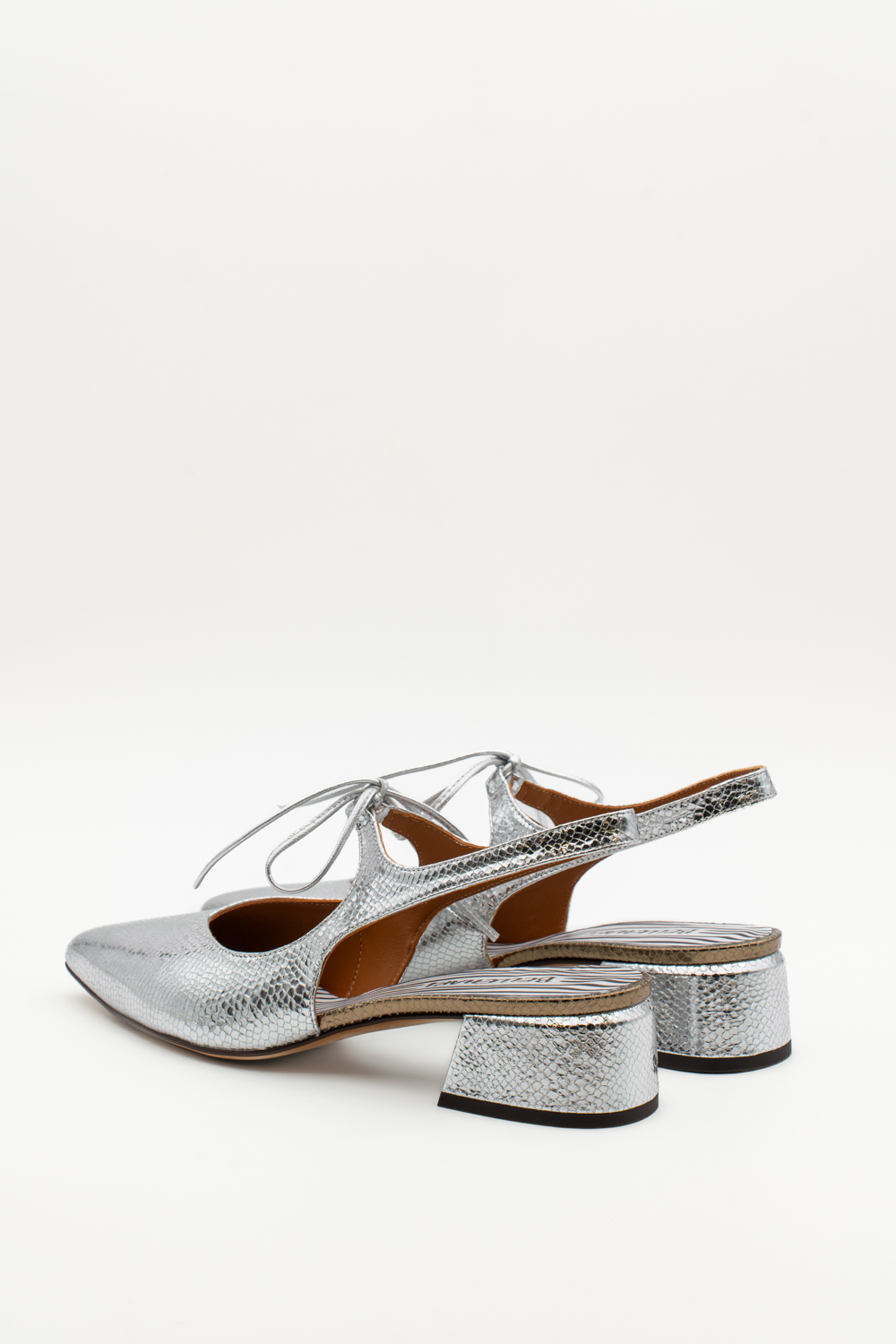 Slingback de tacón medio Nea Plata Brillo elaphe - Imagen 3