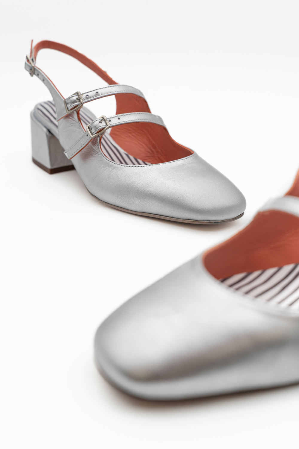 Slingback de tacón medio Victorie Plata - Imagen 5