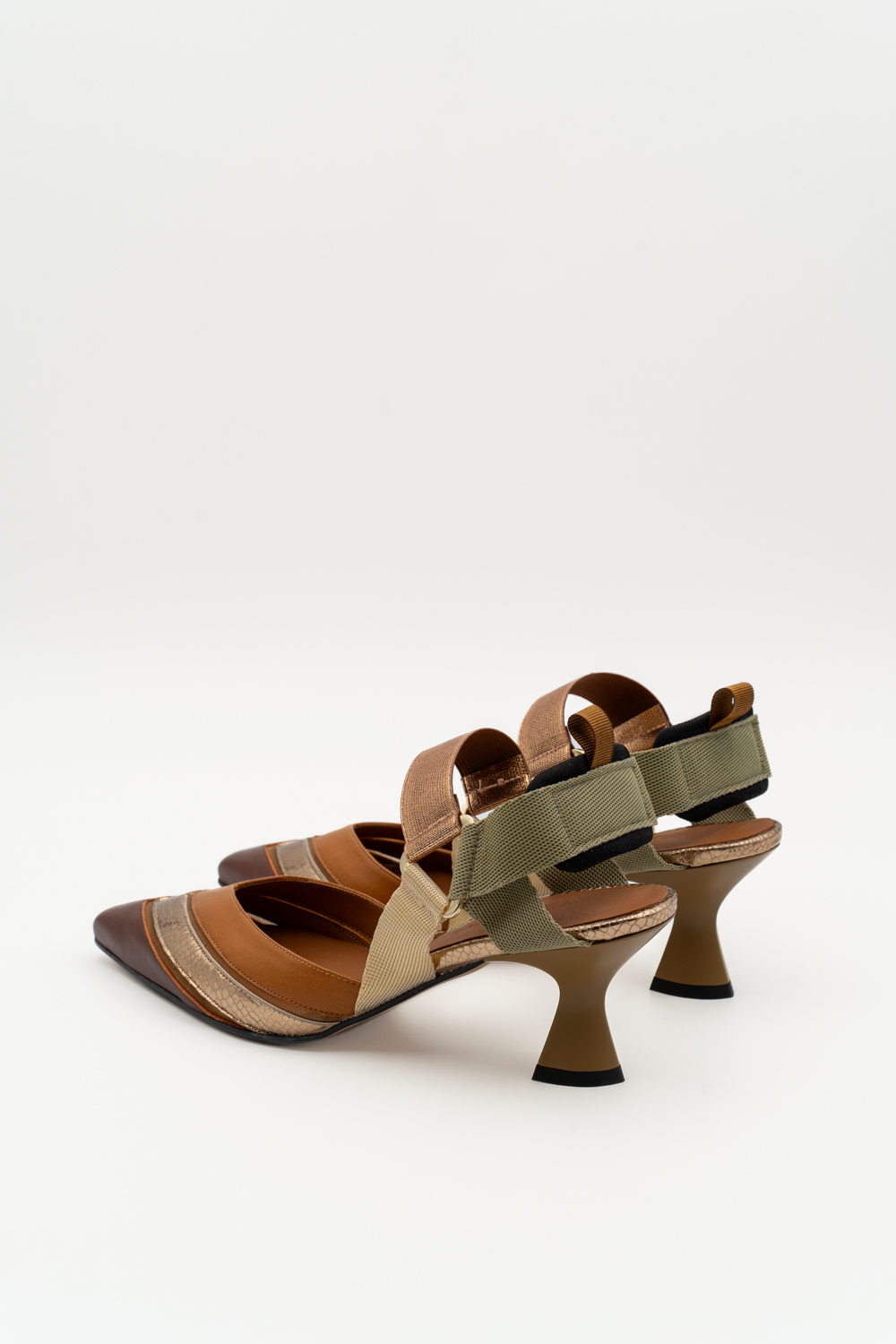 Slingback de tacón medio Elba marrón dorado - Imagen 3