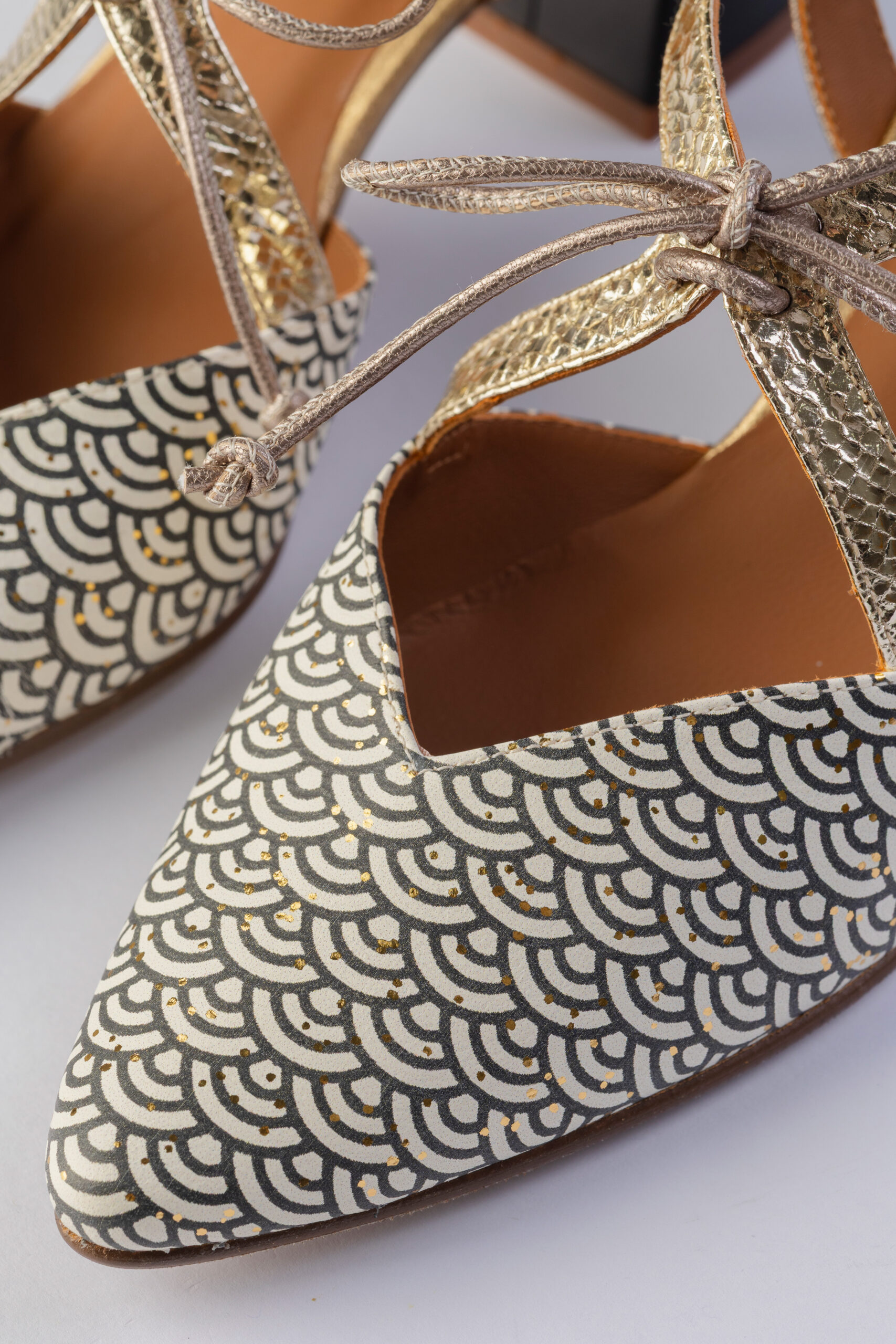 Salón slingback Anne art decó negro - Imagen 5
