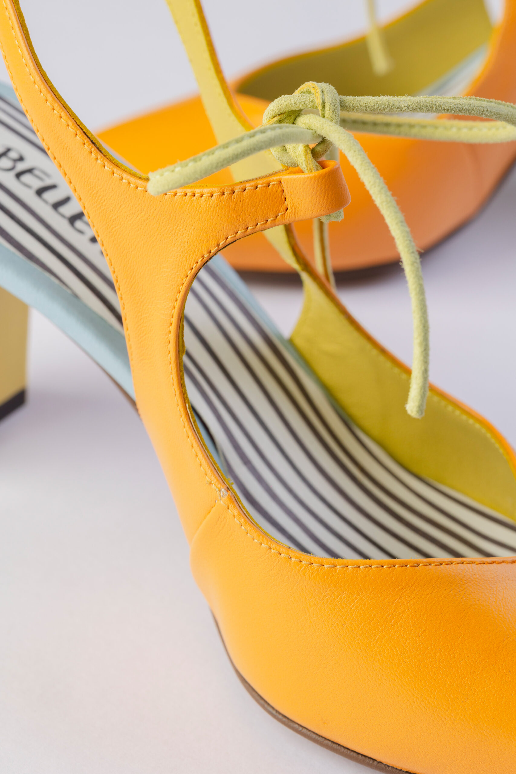 Salón Slingback Adara Naranja amarillo - Imagen 5