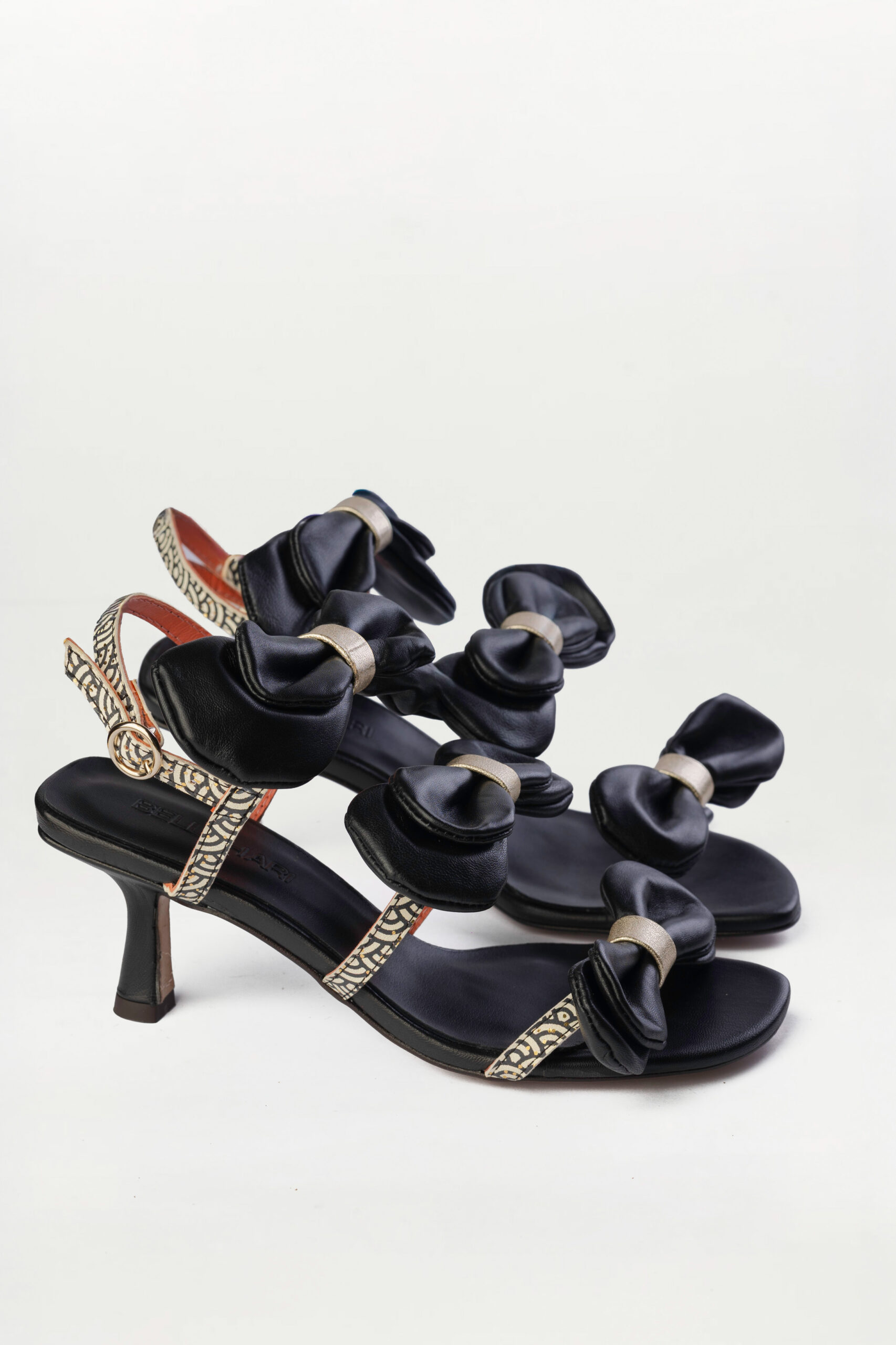 Sandalia de tacón slingback Boucle negro - Imagen 2