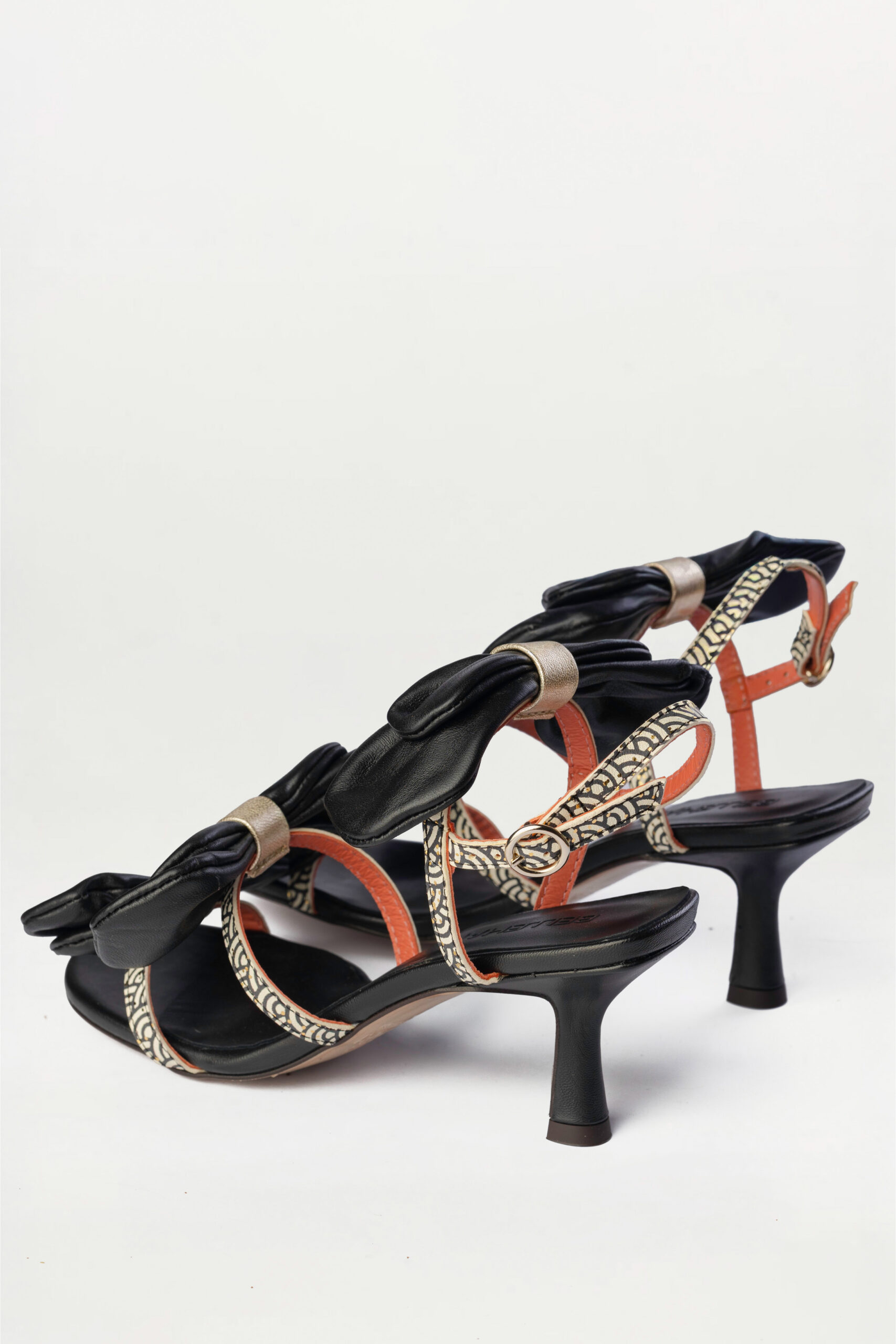 Sandalia de tacón slingback Boucle negro - Imagen 3