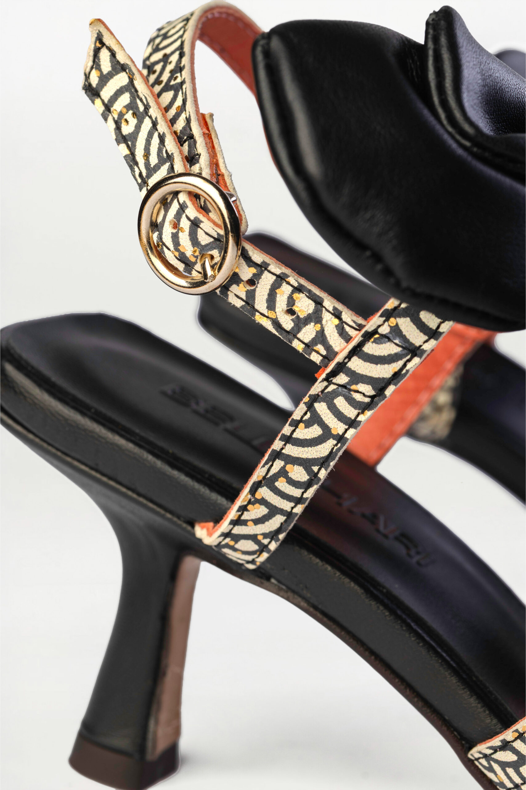 Sandalia de tacón slingback Boucle negro - Imagen 5