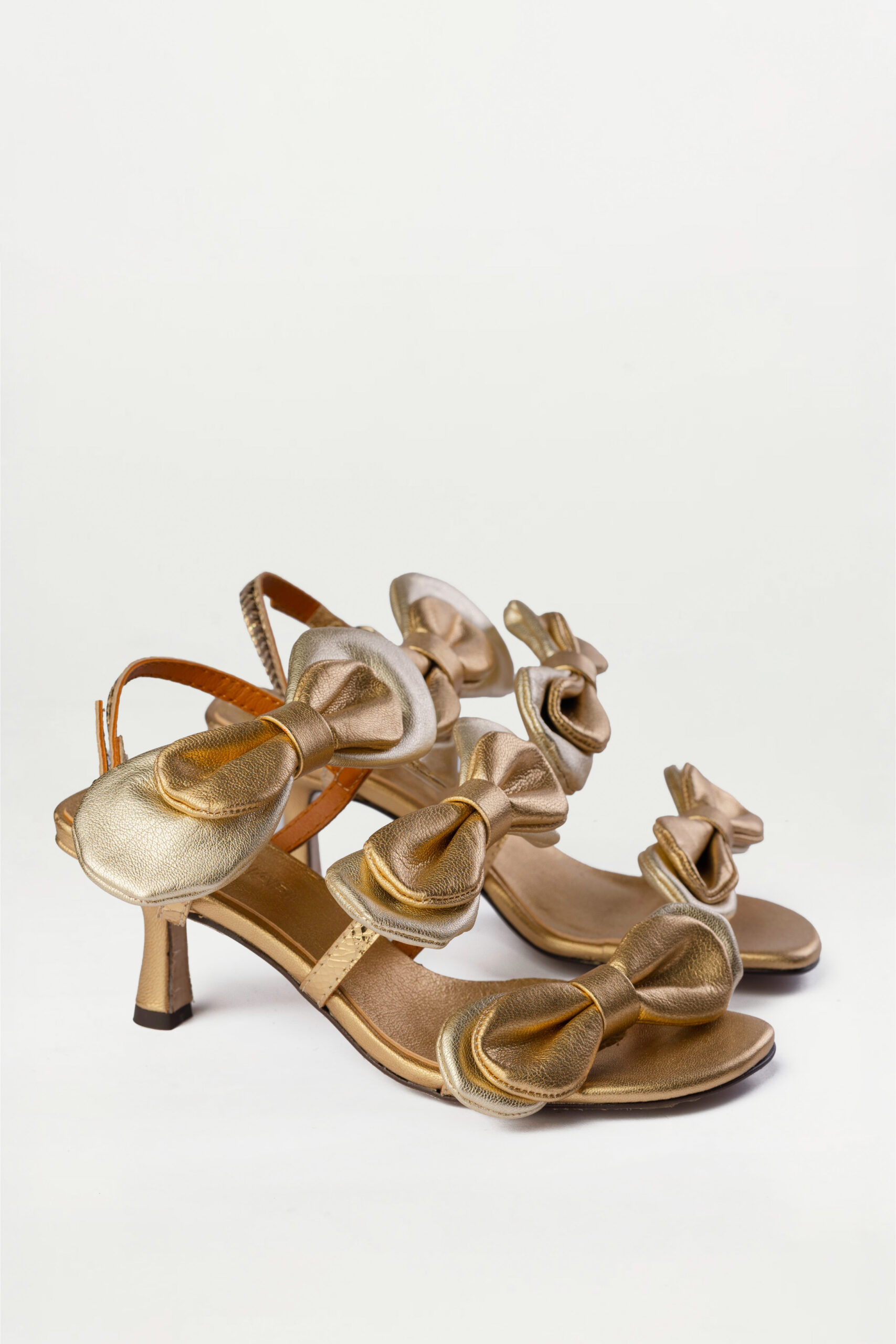Sandalia de tacón slingback Boucle oro - Imagen 2