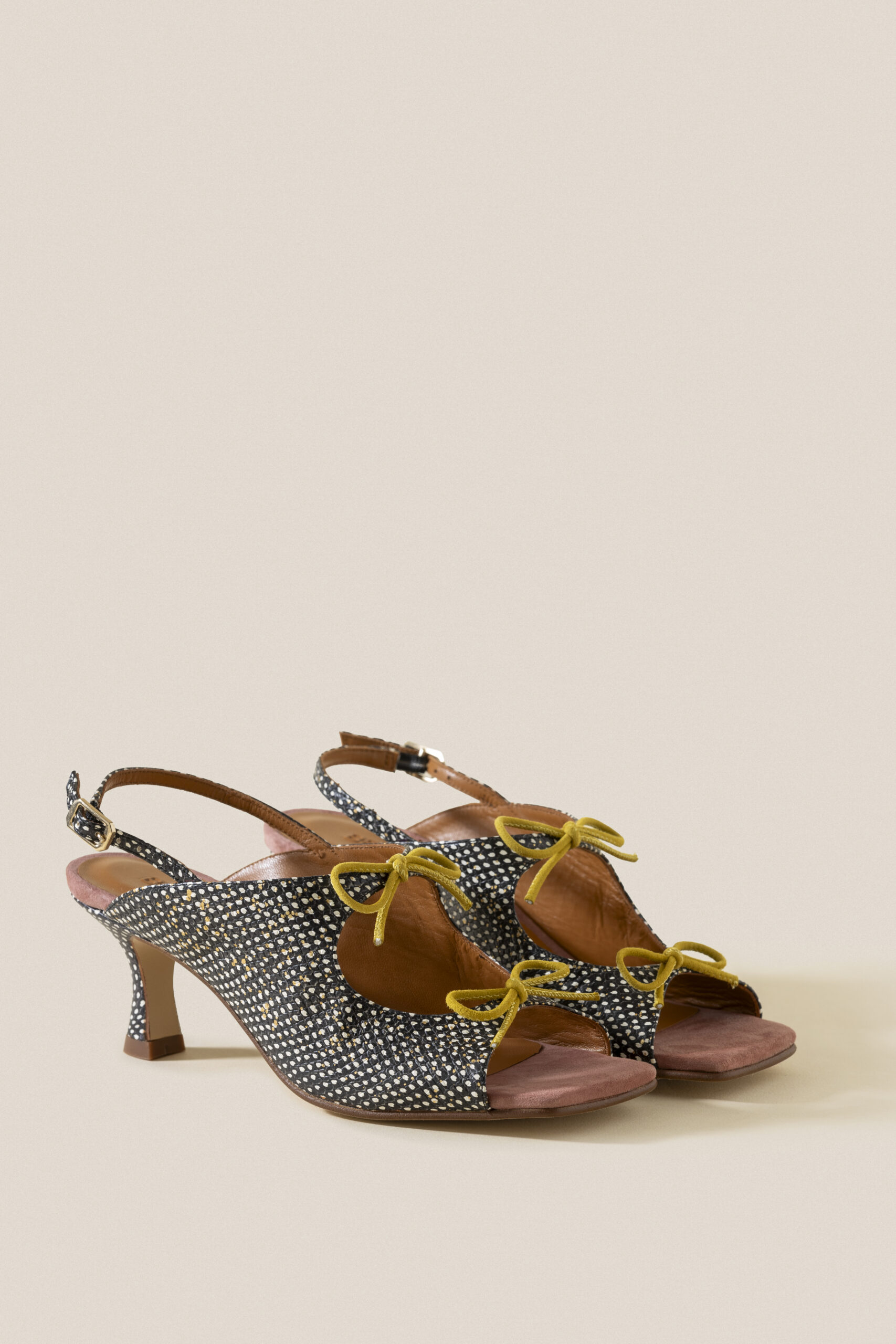 Sandalia Giotto Yellow - Imagen 2