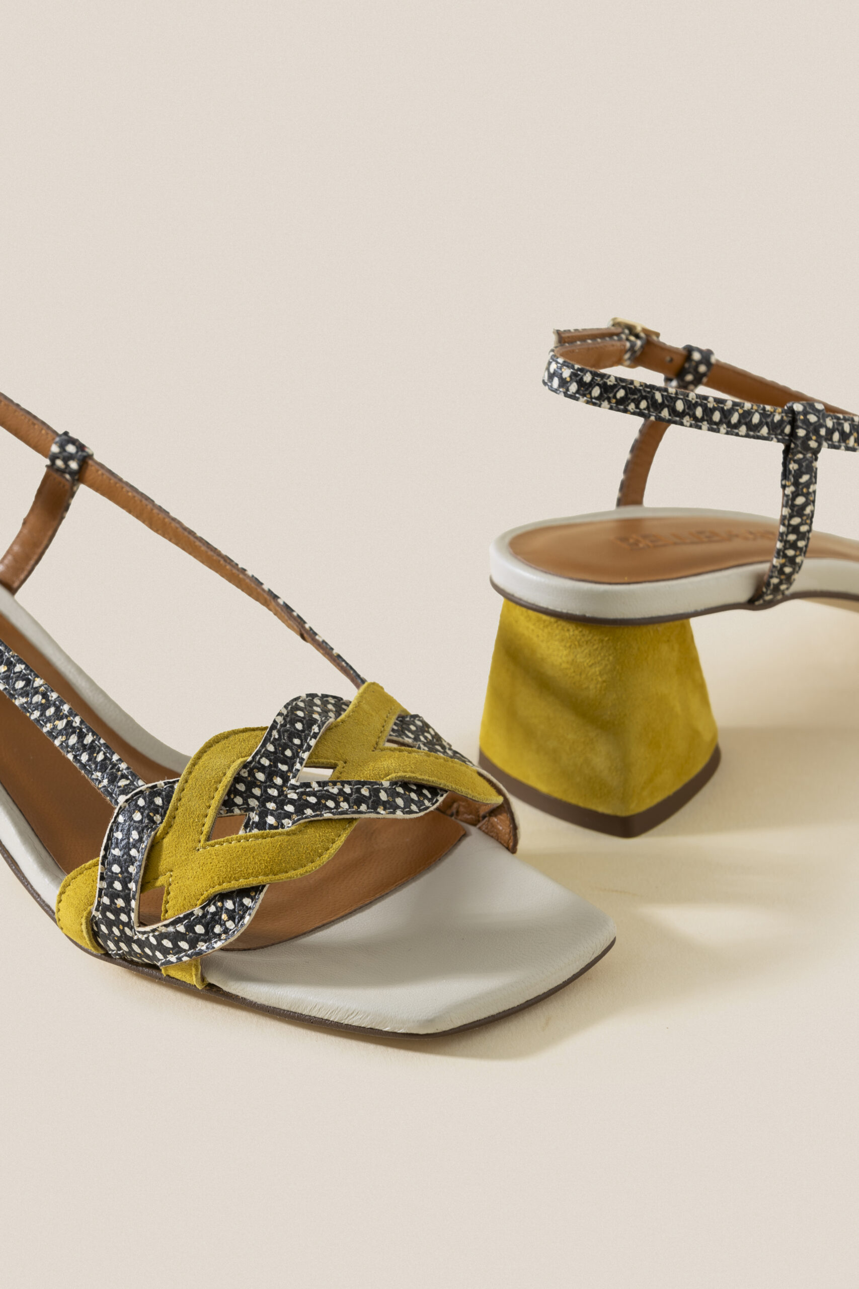 Sandalia Da Vinci Yellow - Imagen 4