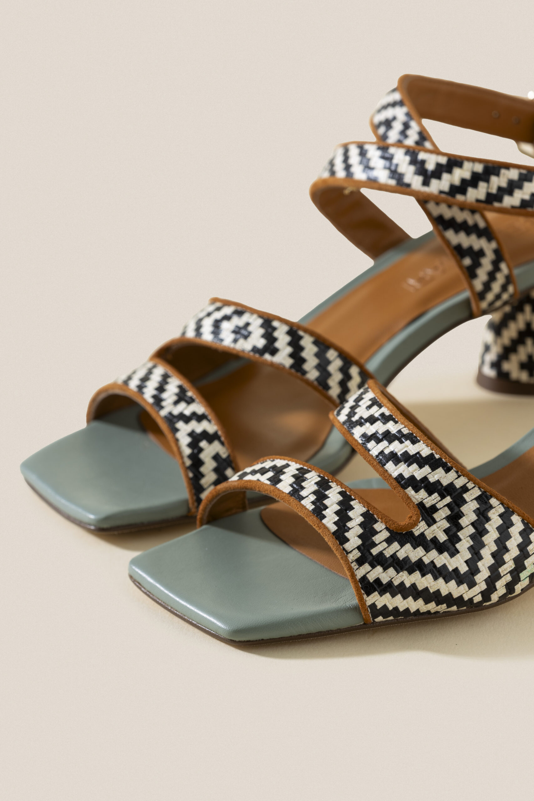 Sandalia Millet Black - Imagen 4