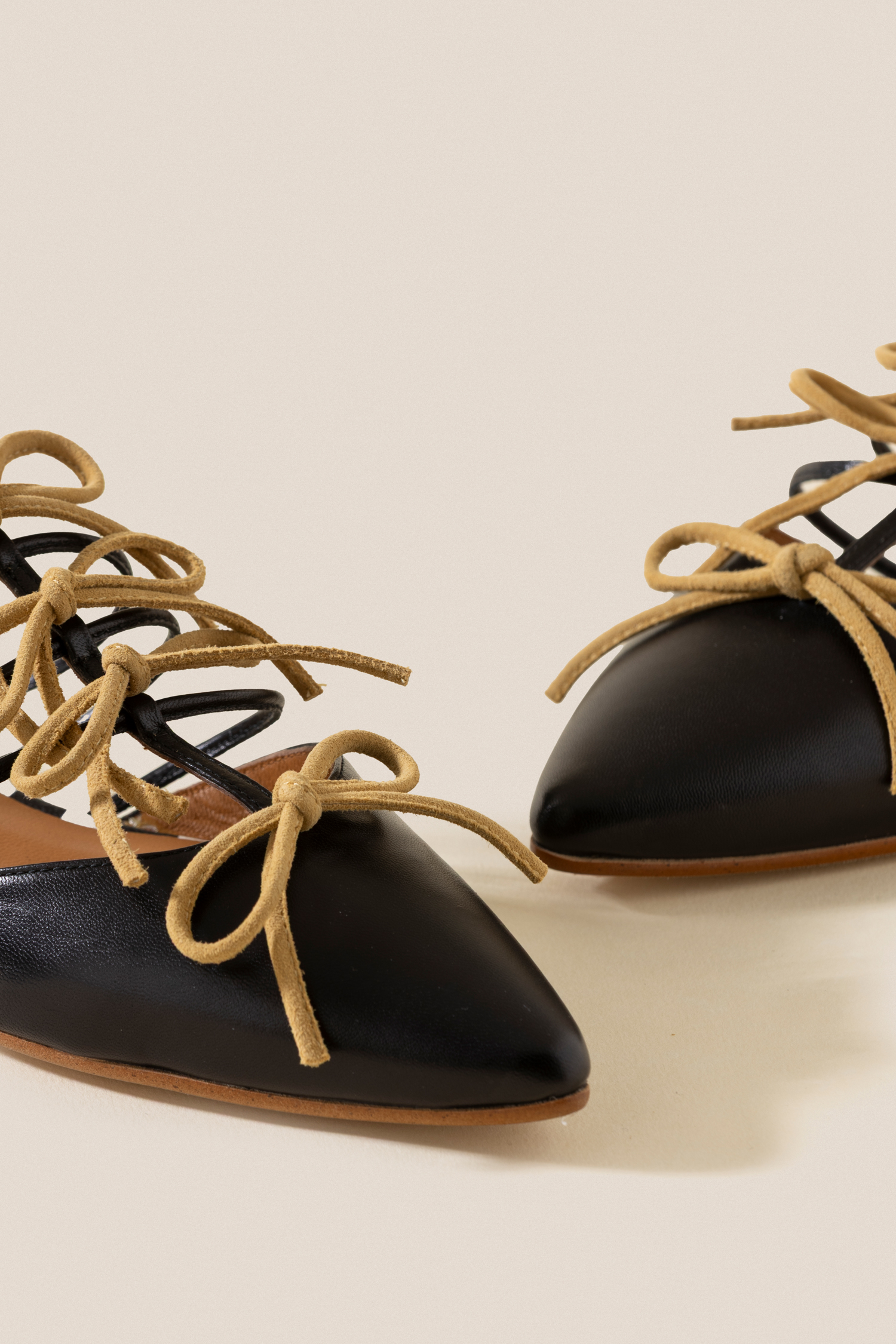 Zapato Destalonado Sanzio Black - Imagen 4