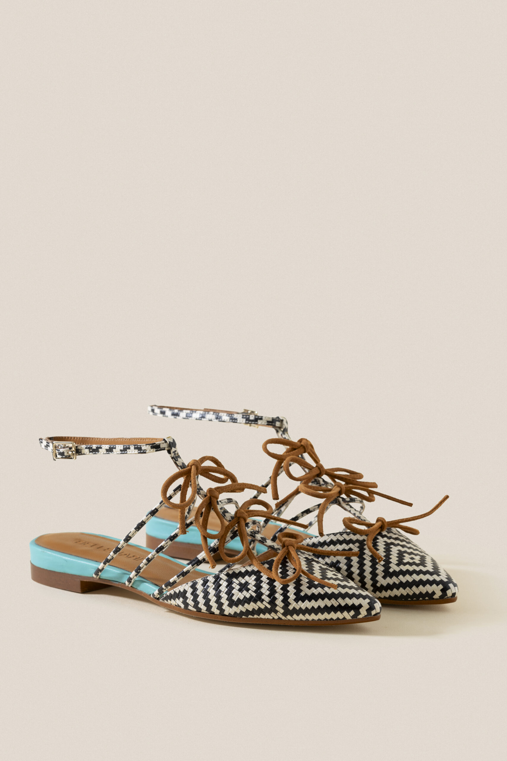 Zapato Destalonado Sanzio Brown - Imagen 2
