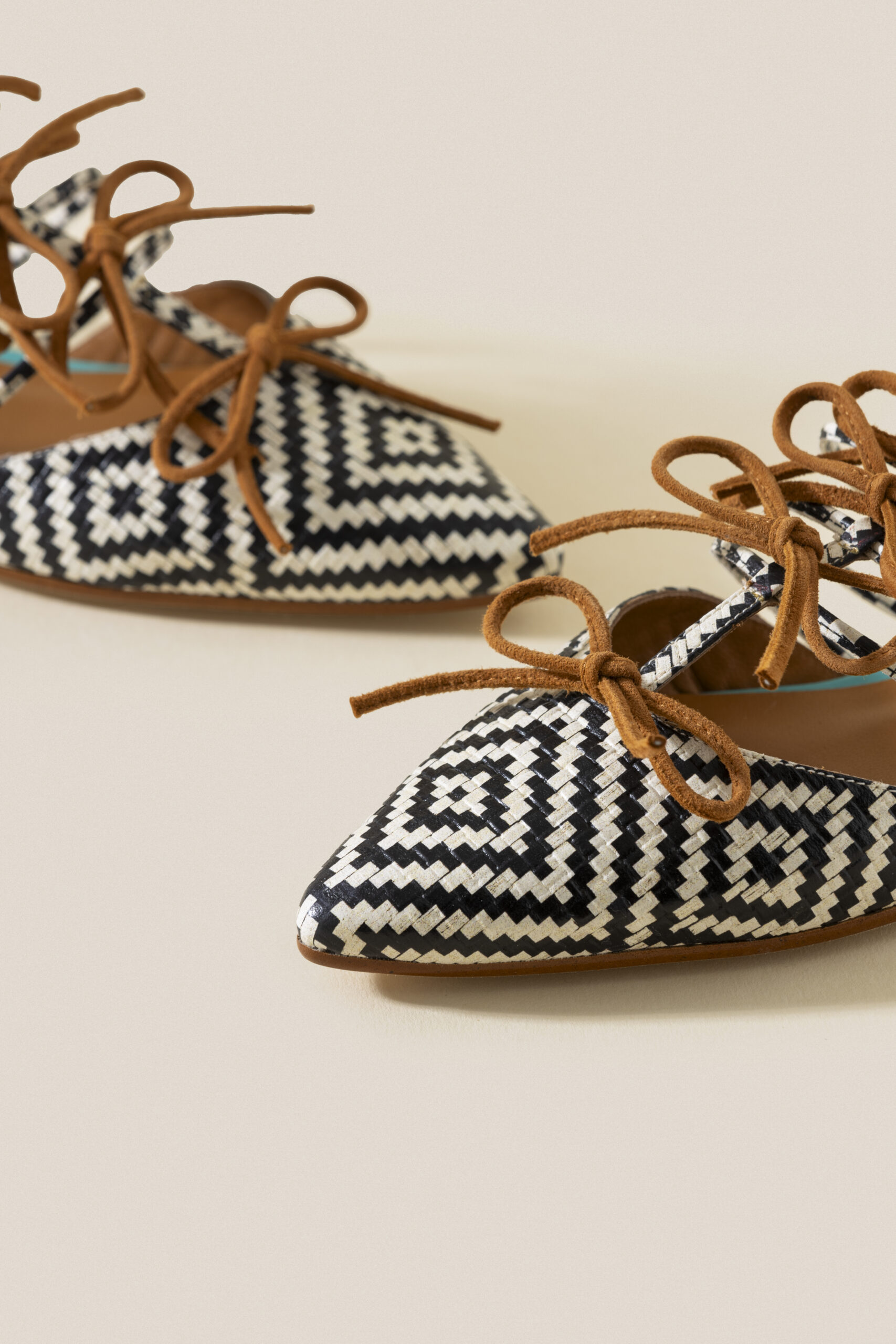 Zapato Destalonado Sanzio Brown - Imagen 4